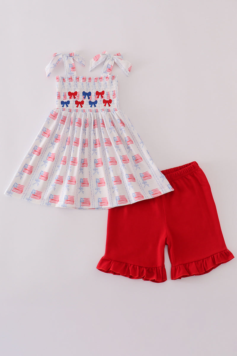 Bow embroidery smocked shorts set
