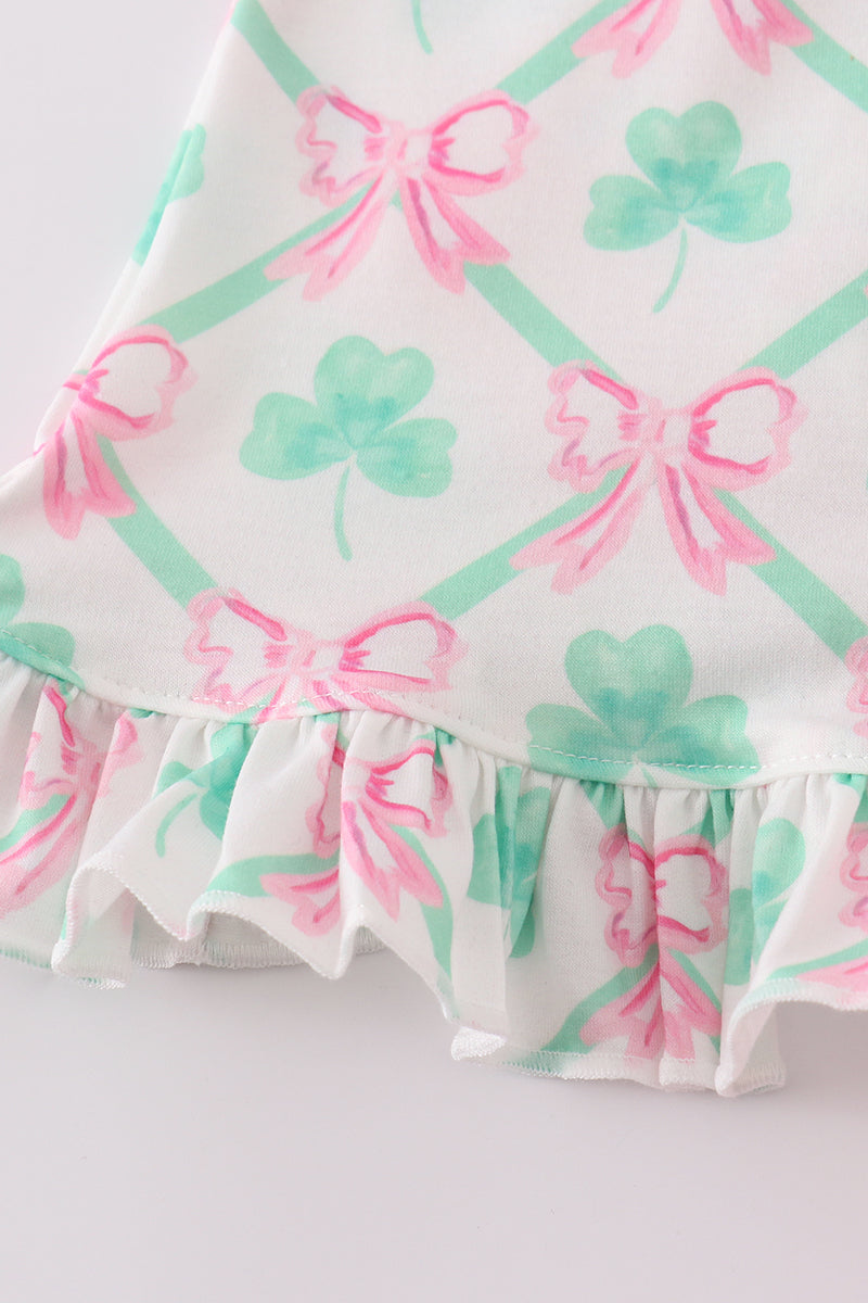 Green St.Patricks clover print girl bloomer set